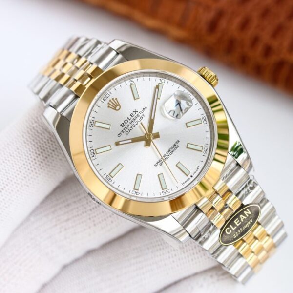 Clean Factory Rolex Datejust 126333 Silver Dial Fluted Yellow Gold Bezel Jubilee Bracelet 904L Steel 3235 Movement 41mm Mens Watch