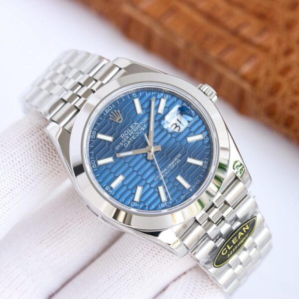 Clean Factory Rolex Datejust 126300 Blue Roman Dial Smooth Bezel Oyster/Jubilee Bracelet 904L Steel 3235 Movement 41mm Mens Watch